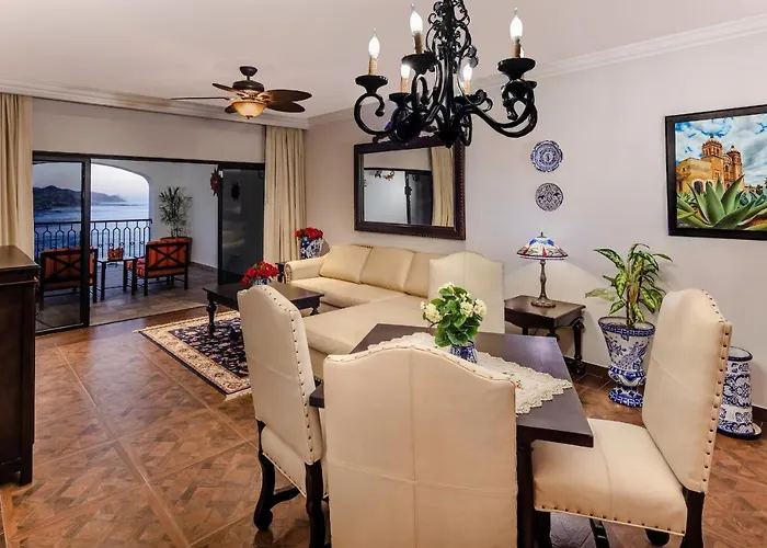 Vista Encantada & Residences Hotel