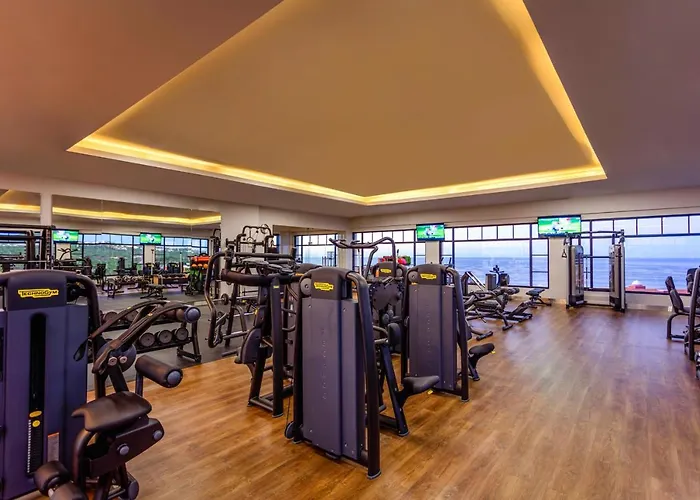 Hotel Vista Encantada & Residences