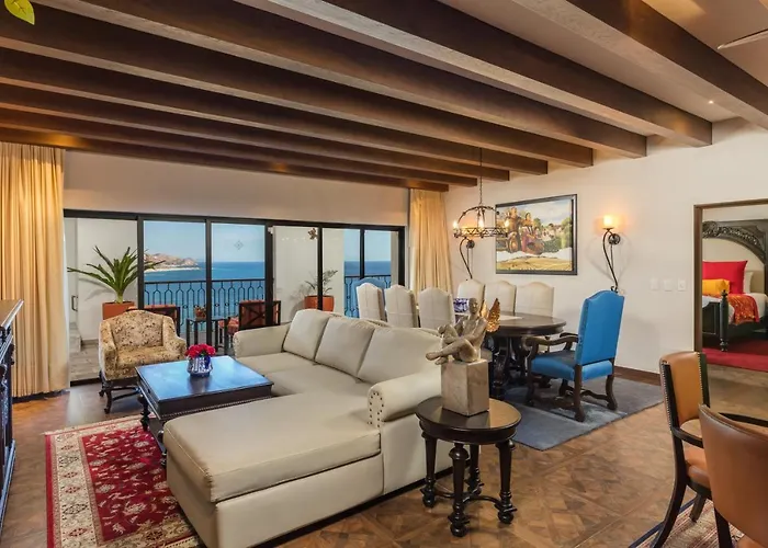 Hotel Vista Encantada & Residences 5*