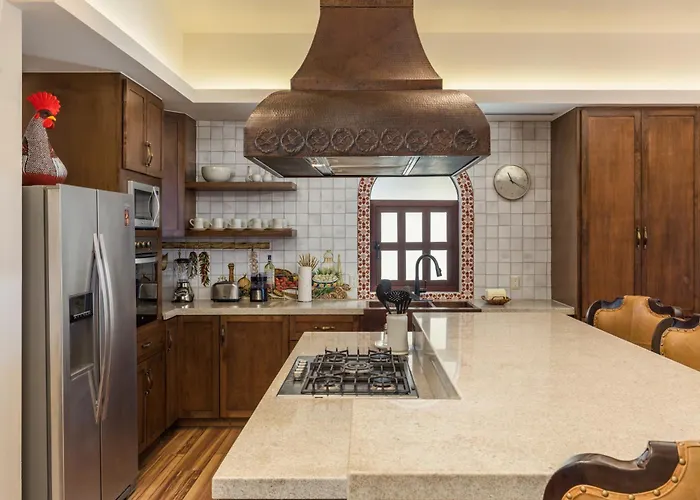 Vista Encantada & Residences