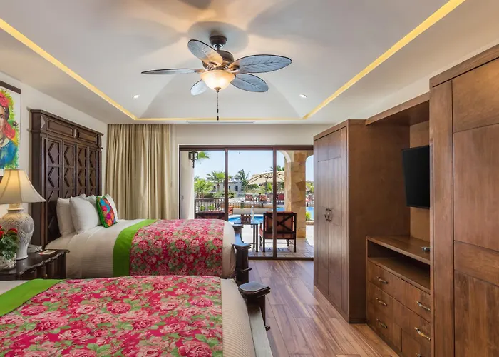 Vista Encantada & Residences Hotel