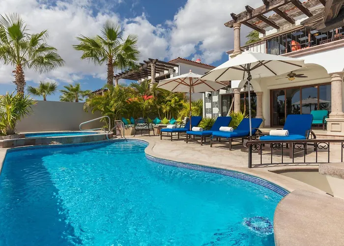 Vista Encantada & Residences Hotel 5*