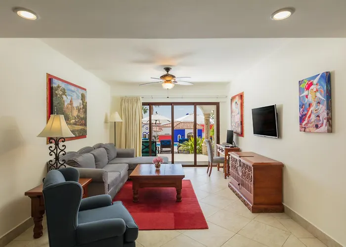 Vista Encantada & Residences 5*