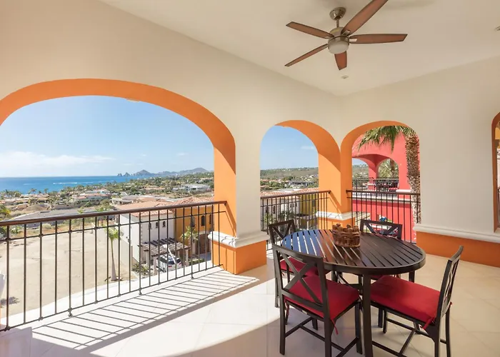 Hotel Vista Encantada & Residences 5*
